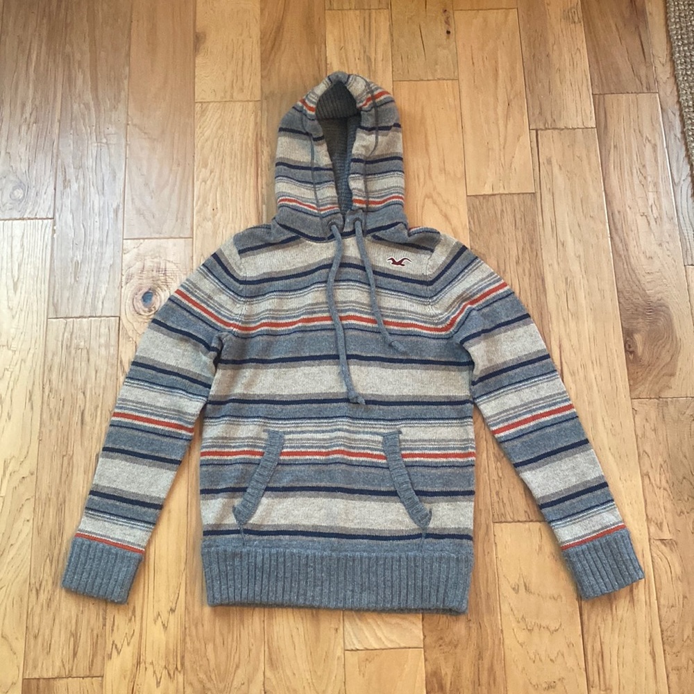 Hollister hoodie sweater excellent condition size small